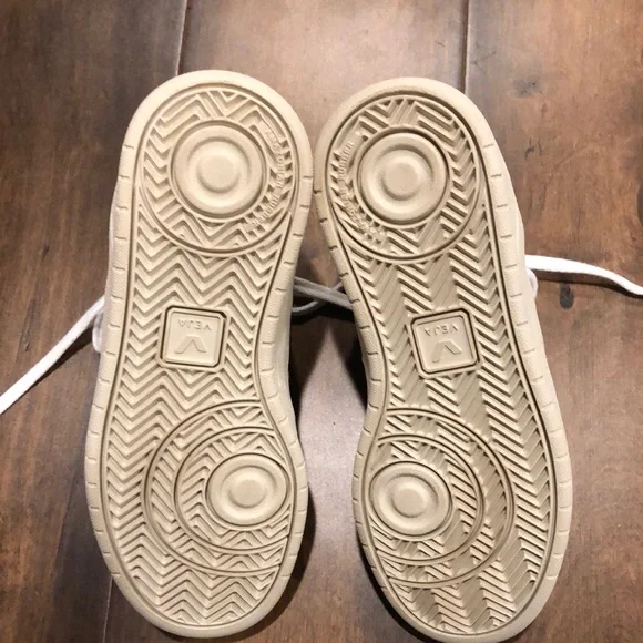 VEJA  V-15 High-Top Lace-Up Sneakers - - Picture 12 of 16